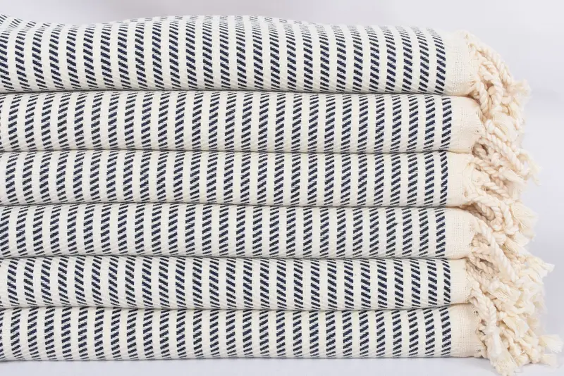 Absorbent Turkish towel, Gift For Best Friend, Turkish beach towel, Beach Size Towel, 70x40 Cotton Polka Dot Towel, Bachelorette Party Favors - 3