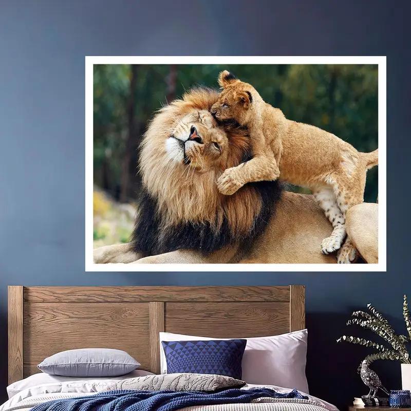 Elegant Wildlife Print Glass: Modern Farmhouse Decor Essential