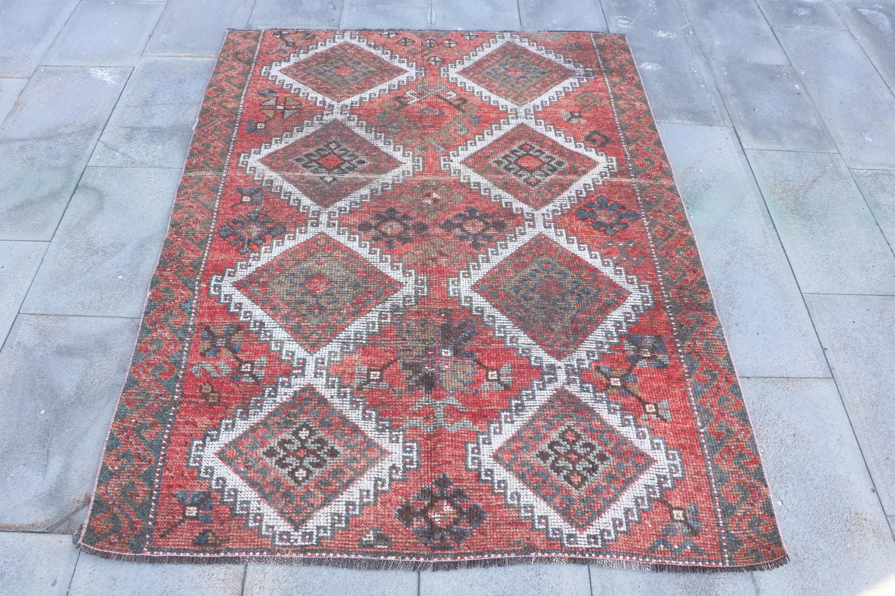 Alfombra vintage de acento de 4,2x5,6 pies, alfombra turca, alfombra de lana sólida azul rojo - 1