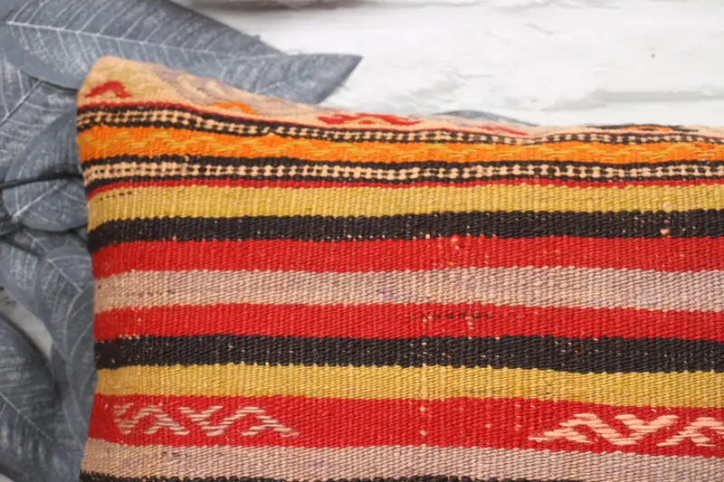 Ethnical Kilim Rug Pillow, Vintage Pillow, 12x24 Red Pillow, Custom Cushion, Turkish Pillow, Cushion Case, Neutral Throw Cushion - 2
