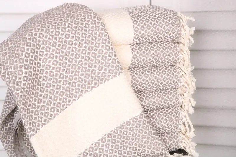 Hammam towel, Beach Towel Bulk, Wedding Gift For Bride, 70x40 Cotton Geometric Towel, Bachelorette Party Gifts For Bride, Absorbent Turkish towel - 1