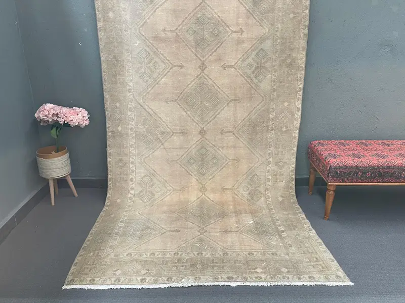 4.9x9.1 ft Turkish Vintage Rug, Large Rug, Brown Oushak Moroccan Rug - 1