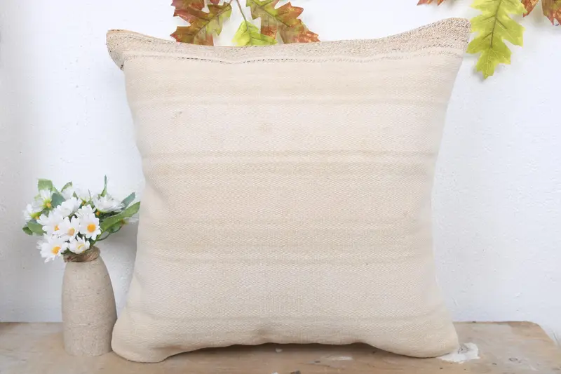 Interior Designer Pillow, Aesthetic Cushion Cover, 18x18 White Cushion Case, Ethnical Kilim Rug Pillow, Pet Cushion, Cushion Cover, Vintage Pillow - 2