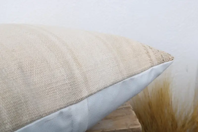 Interior Designer Pillow, Aesthetic Cushion Cover, 18x18 White Cushion Case, Ethnical Kilim Rug Pillow, Pet Cushion, Cushion Cover, Vintage Pillow - 6