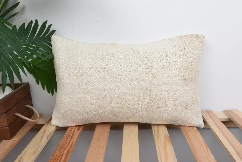 Beige besticktes Kissen im Südwesten, handgemachtes 12x20 Wurfkissen