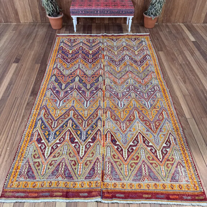 Vintage Rug, Large 6x10.4 ft Rug, Oushak Red Floral Rug - 1