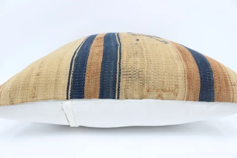 Kilim Pillow, 28x28 Beige Cushion Cover, Pillow Case, Vintage Kilim Throw Pillow, Handmade Kilim Cushion, Neutral Cushion - 5