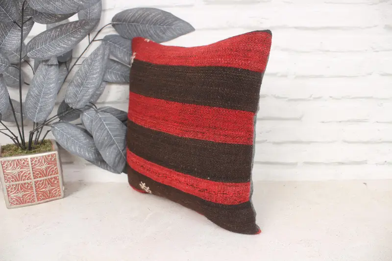 Cozy Throw Cushion Case, 14x14 Red Cushion, Kilim Pillow Cover, Cushion, Vintage Kilim Throw Pillow, Vintage Pillow Sham, Kilim Cushion Sham - 4