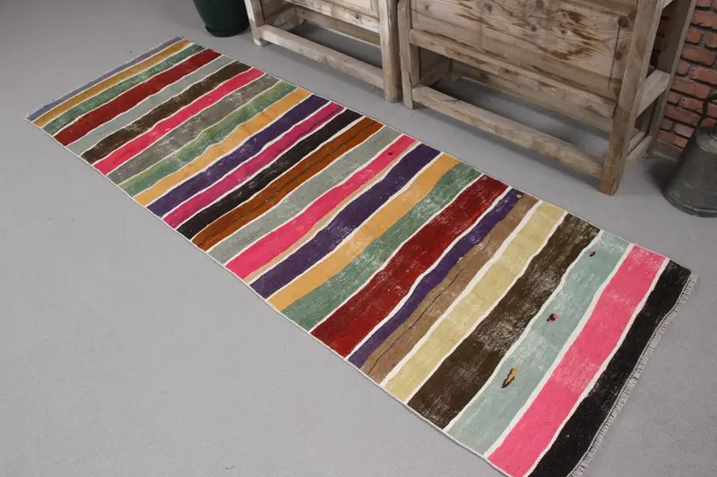 2,5x7,6 ft Läufer Vintage Teppich, türkischer Teppich, rot grüner marokkanischer Wollteppich - 1