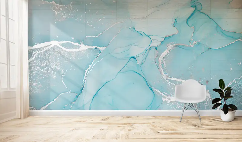 Elegante, schimmernde, bedruckte Tapete mit silbernem Marmor für modernes Dekor