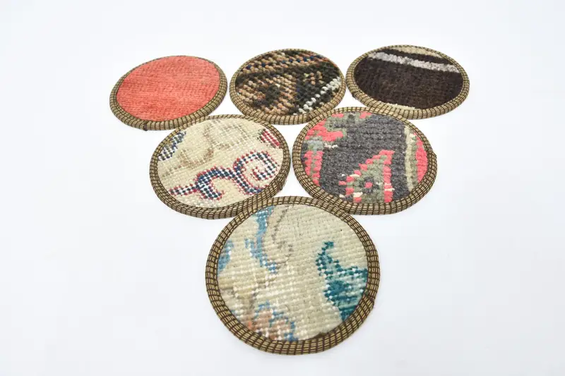 ボヘミアンラウンドコースターセット、レッドとブロンズのコースター