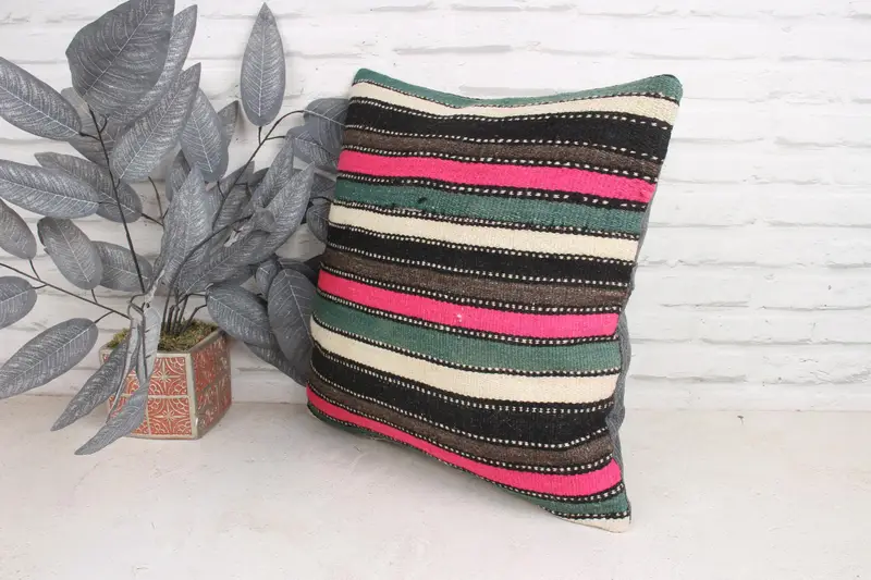 Gift Pillow, 18x18 Pink Cushion, Kilim Cushion Sham, Bohemian Cushion Pillow Sham, Cushion Cover, Interior Designer Pillow, Square Throw Pillow - 4