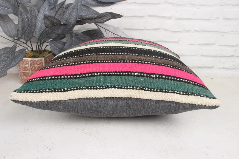 Gift Pillow, 18x18 Pink Cushion, Kilim Cushion Sham, Bohemian Cushion Pillow Sham, Cushion Cover, Interior Designer Pillow, Square Throw Pillow - 5