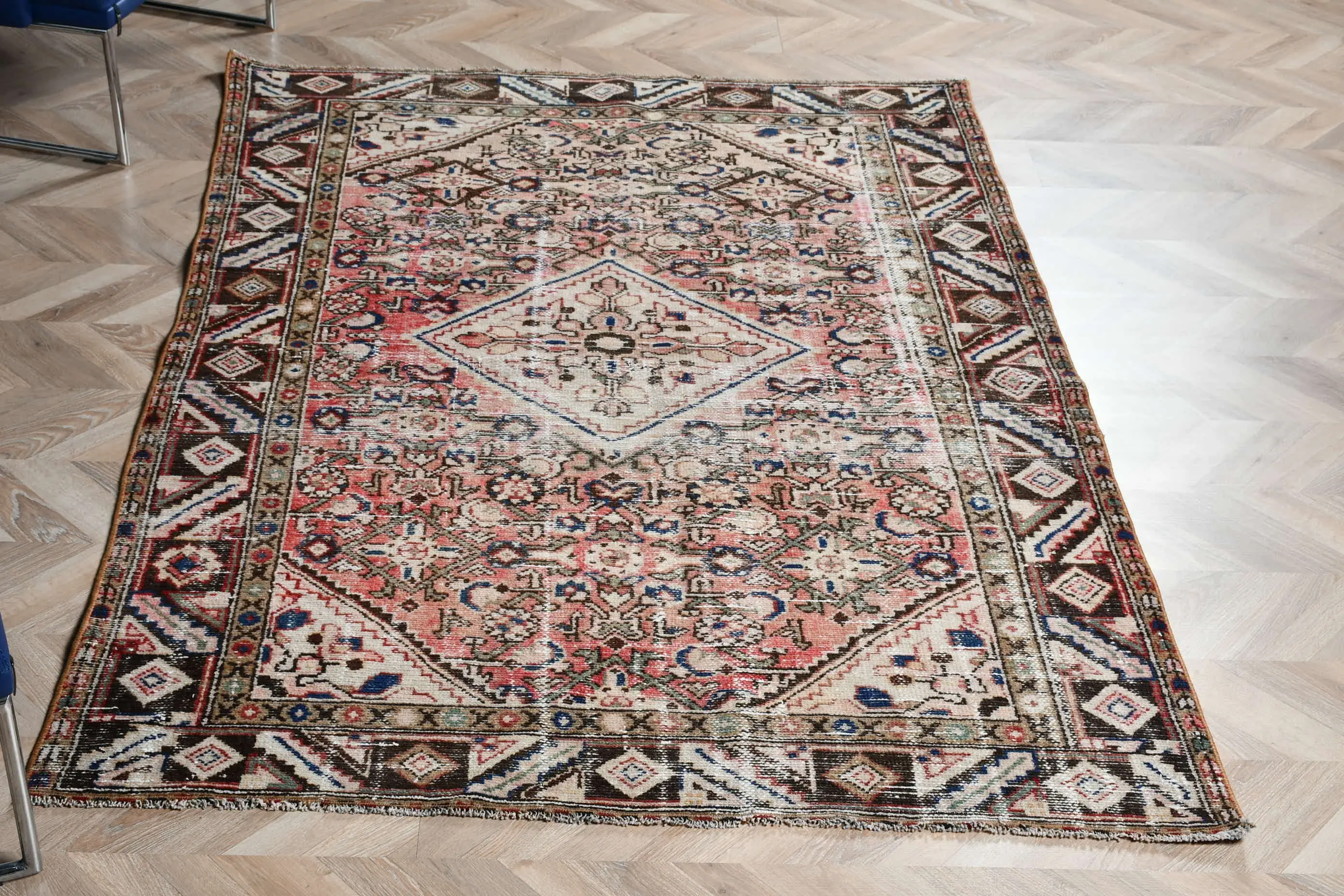 Vintage Alan Halısı, 4.6x6.84 ft Türk Halısı, Kırmızı Kamuflaj Yün Halı - 1