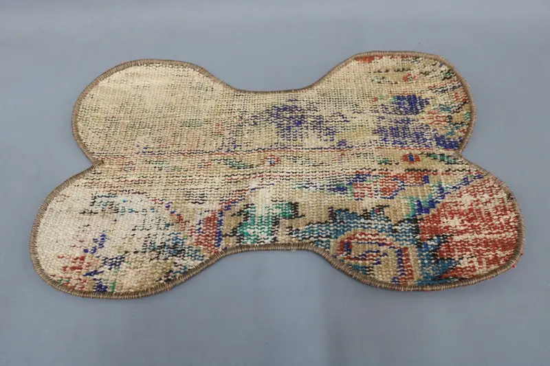 Mittelgroße Haustiermatte in Beige und Bronze mit Schaumstofffüllung, strapazierfähige Baumwollmatte