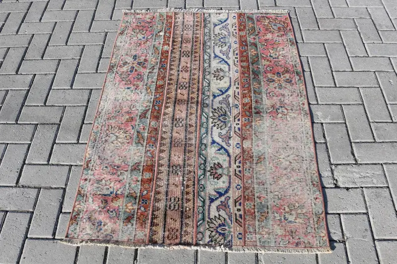 レッド&ベージュチェックラグ 3x4.2フィート シックな装飾