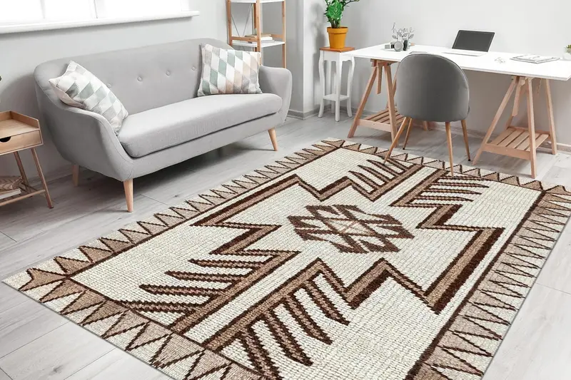 エレガントなプリントラグ：幾何学的なヴィンテージパターン、ブラウン、ベージュ