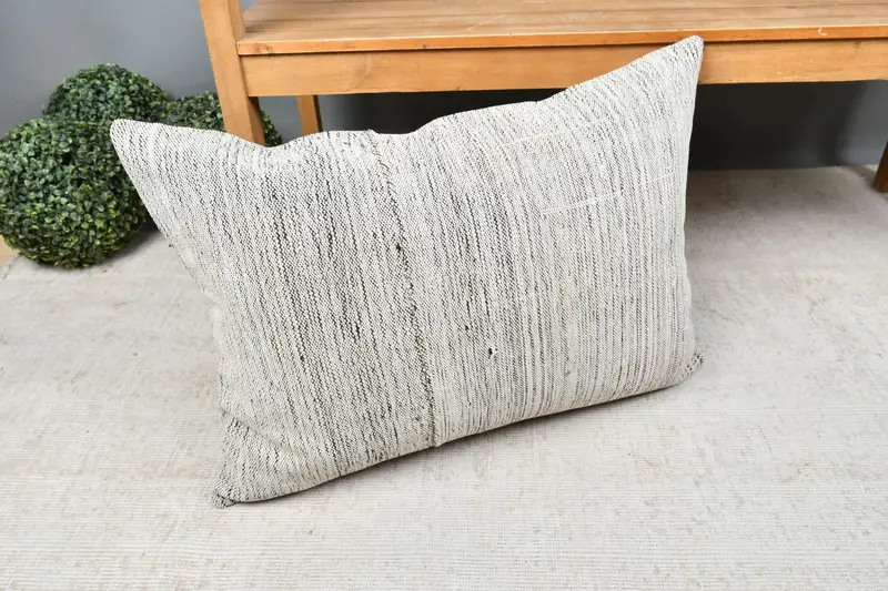 Luxury Cushion Case, Ikat Pillow, Cushion Case, Vintage Kilim Pillow, 20x28 White Pillow Case, Boho Pillow, Ethnical Kilim Rug Pillow - 7