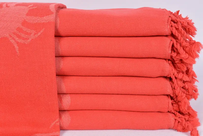 Thin towel, Spa Gift, Quick-drying peshtemal towel for poolside, 70x40 Cotton Scorpion Patterned Towel, Best Beach Towel, Best Friend Gift - 1