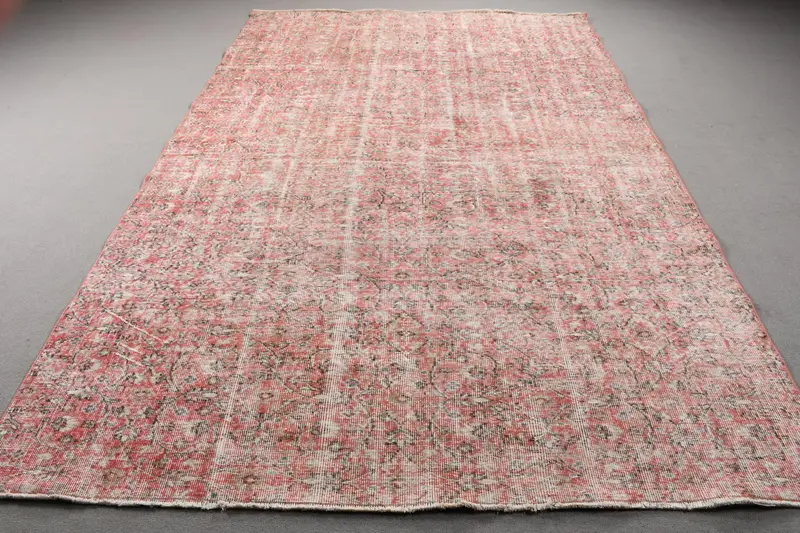 Vintage Turkish Rug, 7x10.7 ft Oversize Rug, Red Gray Check Rug - 1