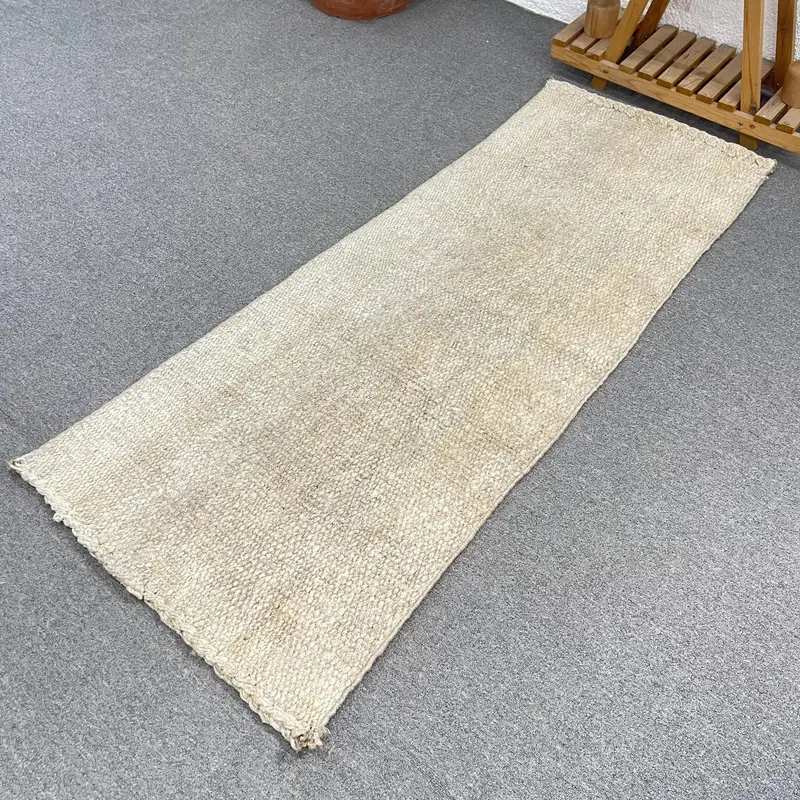 Vintage Oushak Rug 2.5x5.8 ft (77x177 cm), White Moroccan Turkish Rug - 1