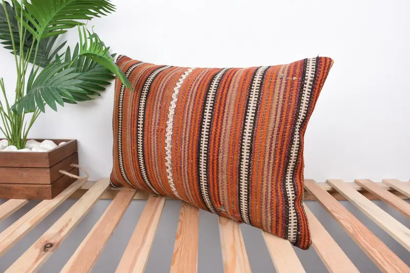 Vintage Kilim Throw Pillow, Retro Throw Cushion Case, Pillow Cover, 16x24 Red Cushion Cover, Turkish Pillow, Patio Pillow Cover, Pillow for Couch - 5