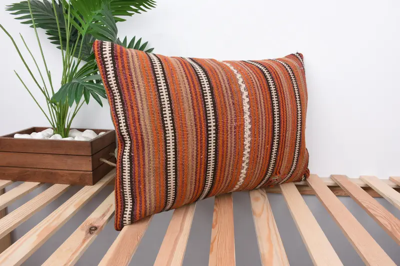 Vintage Kilim Throw Pillow, Retro Throw Cushion Case, Pillow Cover, 16x24 Red Cushion Cover, Turkish Pillow, Patio Pillow Cover, Pillow for Couch - 4