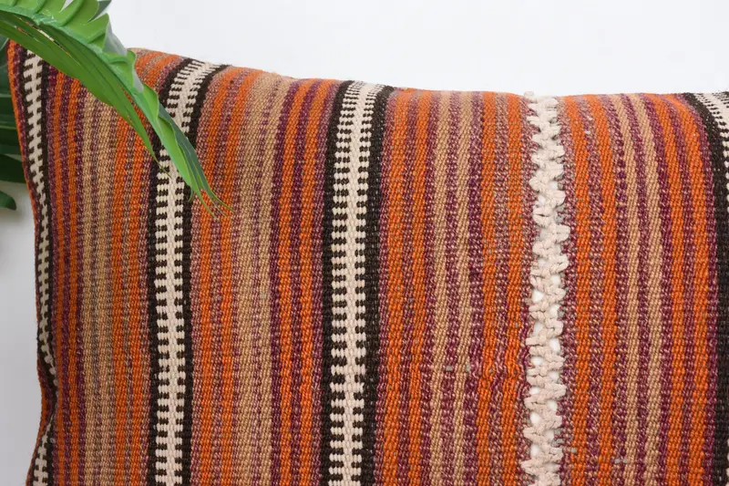 Vintage Kilim Throw Pillow, Retro Throw Cushion Case, Pillow Cover, 16x24 Red Cushion Cover, Turkish Pillow, Patio Pillow Cover, Pillow for Couch - 2