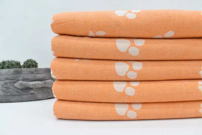 Bachelorette Party Gift, Personalized Gift, 70x36 Cotton Paw Design Towel, Gift For Boyfriend, Pool Towels, Turkish Towel Beach, Unique Wedding Gift - 2
