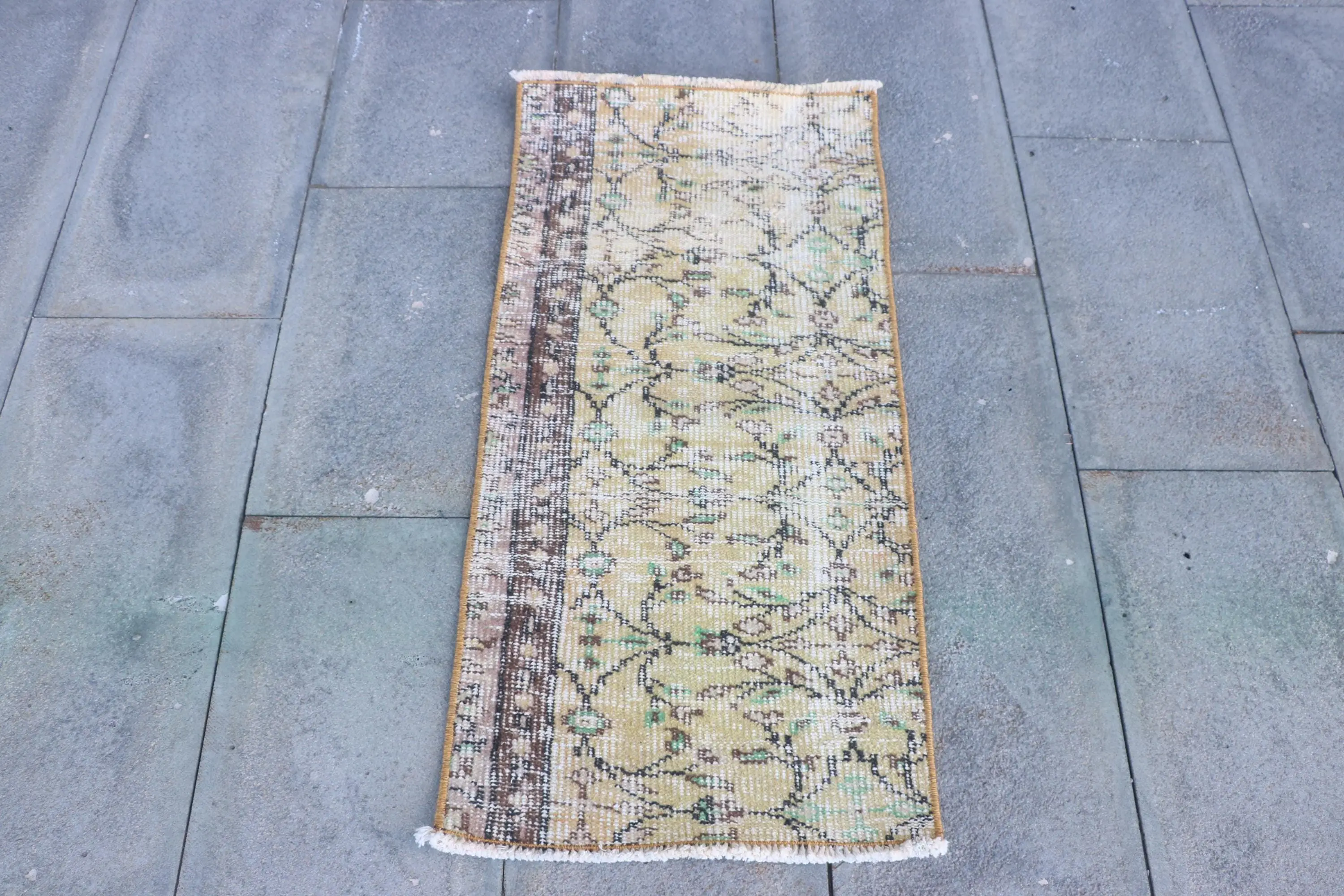 1.5x3.2 ft Rug, Vintage Rug, Turkish Brown Wool Polka dot Rug - 1