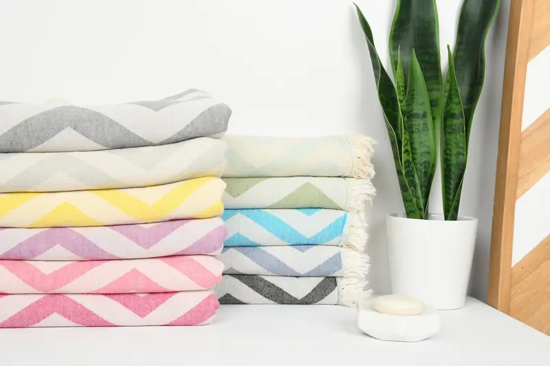 Organic Cotton Towel, Bachelor Gifts, Sand-resistant towel, 70x40 Cotton Zigzag Design Towel, Custom Bath Towel, Summer Gift, Bathroom Towel - 2