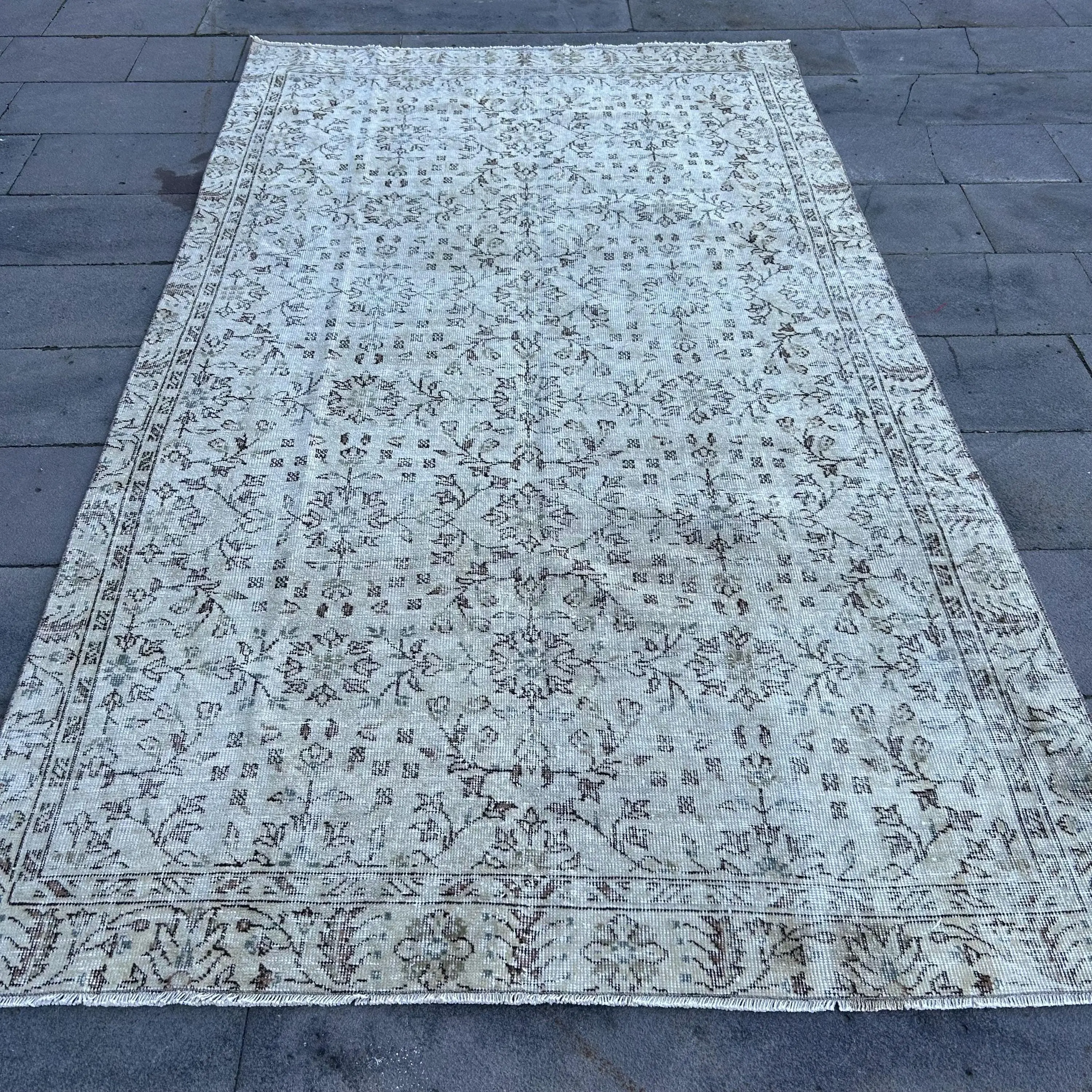 5,2 x 9 Fuß großer Vintage-Teppich, grauer südwestlicher türkischer Wollteppich - 1
