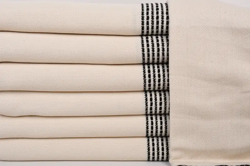 Wedding Favors, Travel towel, Custom Wedding Towel, Best Beach Towel, Bridal Shower Favor, Sand-Resistant Peshtemal, 70x36 Cotton Striped Towel - 1