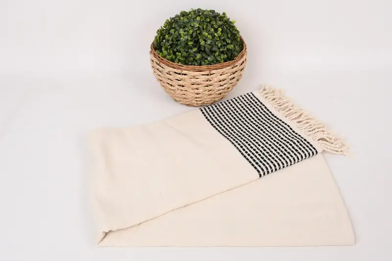 Wedding Favors, Travel towel, Custom Wedding Towel, Best Beach Towel, Bridal Shower Favor, Sand-Resistant Peshtemal, 70x36 Cotton Striped Towel - 4