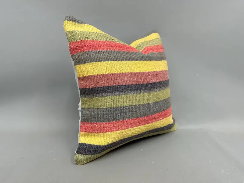 20x20 Red Cushion, Pillow for Couch, Boho Pillow, Knitted Cushion Case, Gift Pillow, Pillow Case, Living Room Throw Cushion - 2