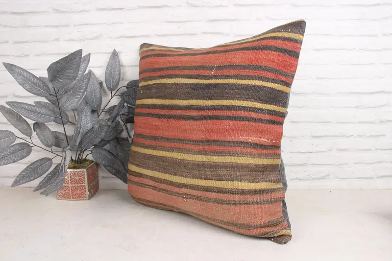 Throw Kilim Pillow, 24x24 Red Cushion Case, Decorative Throw Cushion, Vintage Pillow, Pillow for Couch, Pillow Sham, Vintage Kilim Pillow Cushion - 4