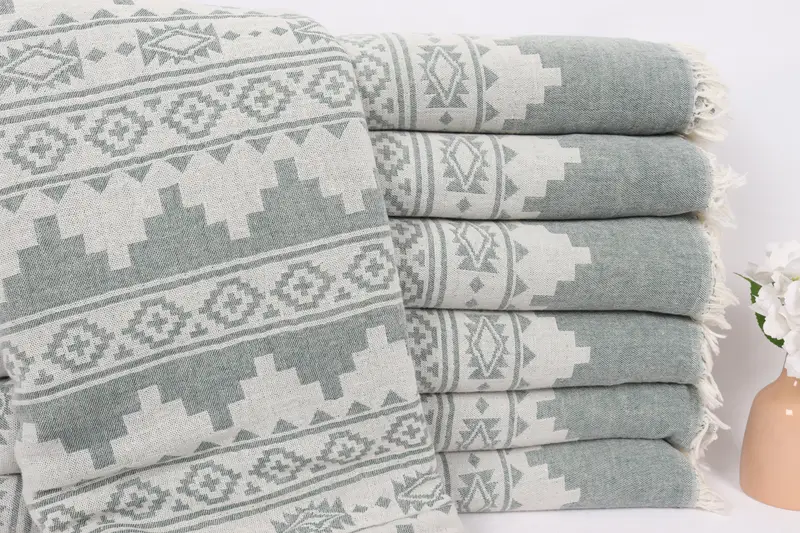 Woven Throw Blanket, Wedding Favors, Turkish Towel Beach Blanket, Bachelorette Party Favors, Halloween Blanket, 92x80 Cotton Kilim Towel, Xmas Gifts - 1