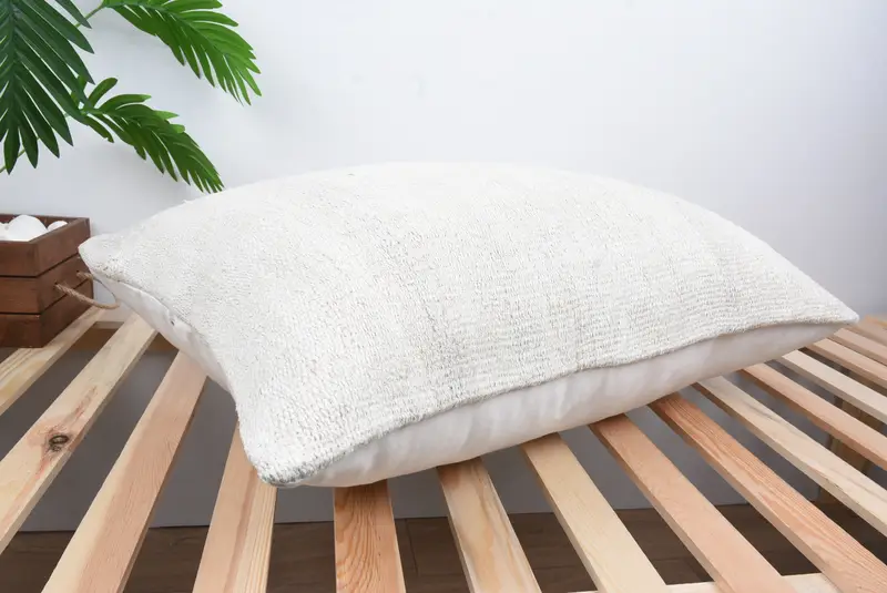 Boho Pillow Sham Cover, Morroccon Kilim Cushion Cushion, Vintage Pillow, Pillow Cover, 20x28 White Pillow, Colorful Pillow, Kilim Cushion Sham - 6