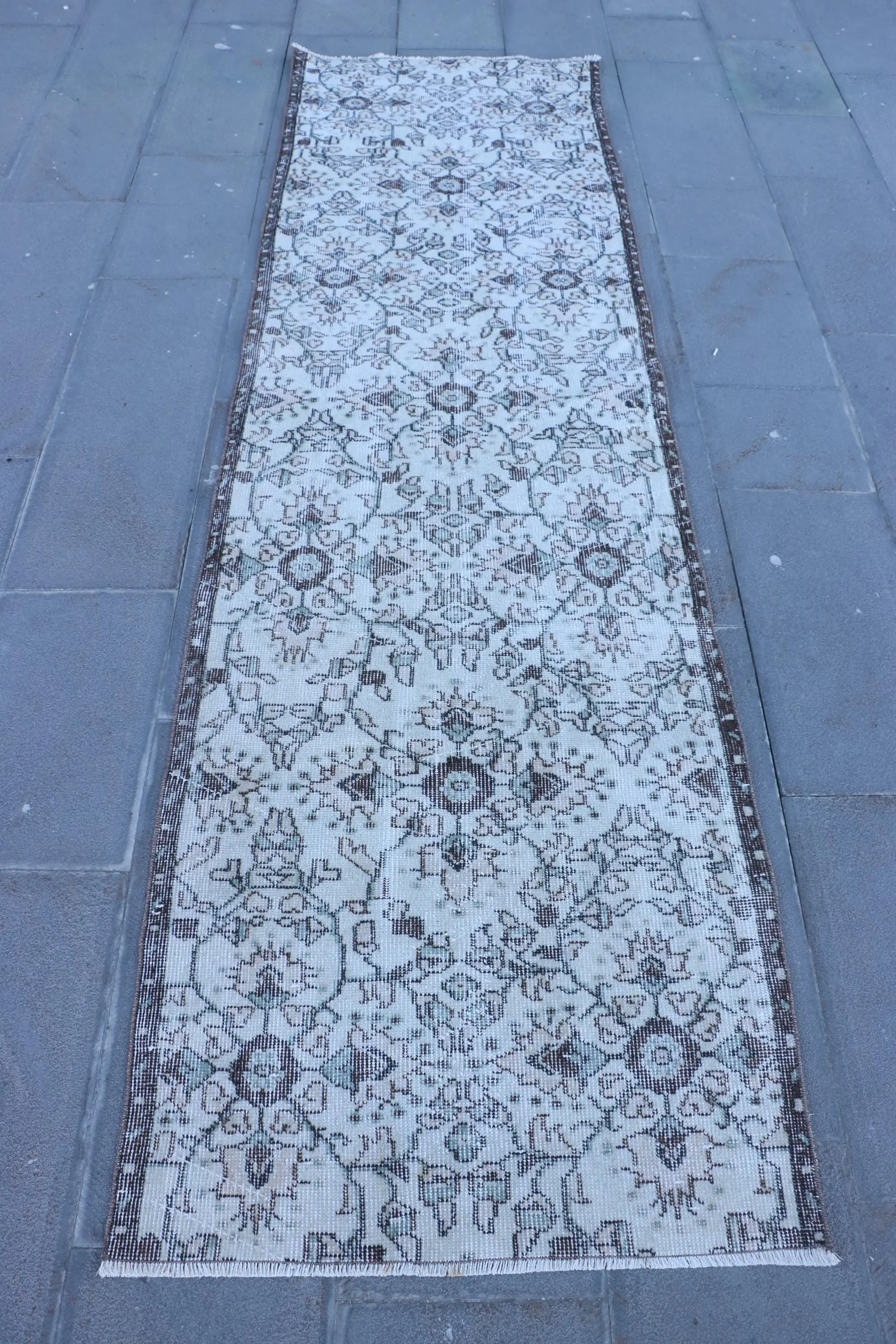 Vintage Rug 2.7x9.2 ft, White Brown Bordered Wool Turkish Rug - 1