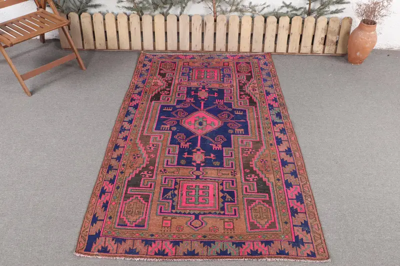 Alfombra de camuflaje rosa y azul hecha a mano, 127x192 cm
