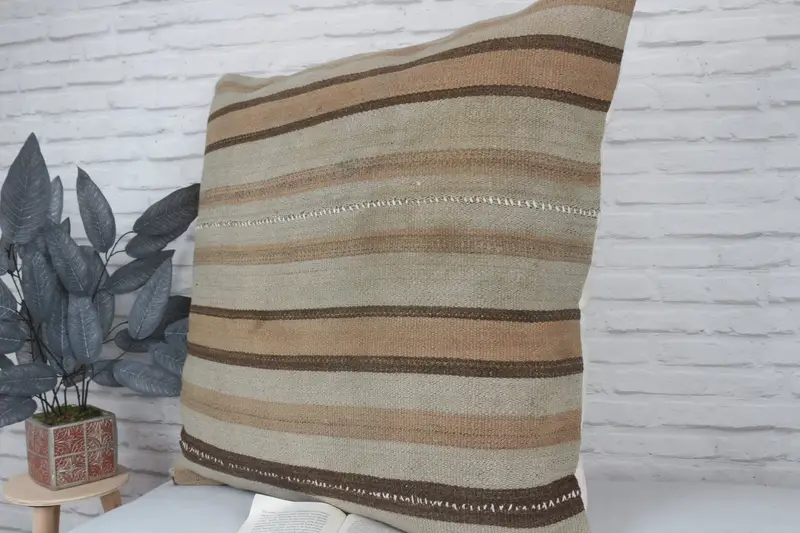 Shabby Chic Pillow, 32x32 Beige Pillow Sham, Vintage Kilim Throw Pillow, Pillow Case, Boho Pillow, Kilim Cushion Sham, Accent Throw Pillow Sham - 4