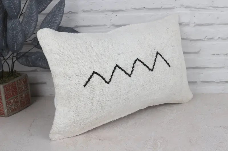 Ethnical Kilim Rug Pillow, 12x20 White Pillow, Bohemian Cushion Cushion Cover, Antique Pillows, Boho Pillow, Living Room Throw Pillow, Cushion Case - 3