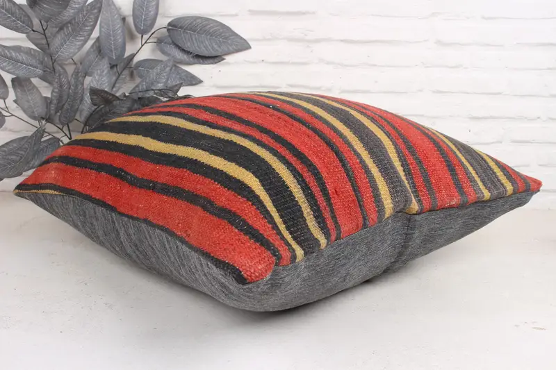24x24 Red Cushion Cover, Handwoven Cushion Cover, Cushion Cover, Vintage Kilim Throw Pillow, Throw Kilim Pillow, Handmade Kilim Cushion, Toss Pillow - 6
