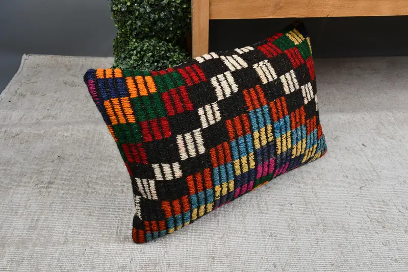 Vintage Kilim Throw Pillow, Cushion Case, Ethnical Kilim Rug Pillow, Accent Pillow Cover, 16x24 Red Pillow, Yoga Cushion, Turkish Kilim Pillow - 7