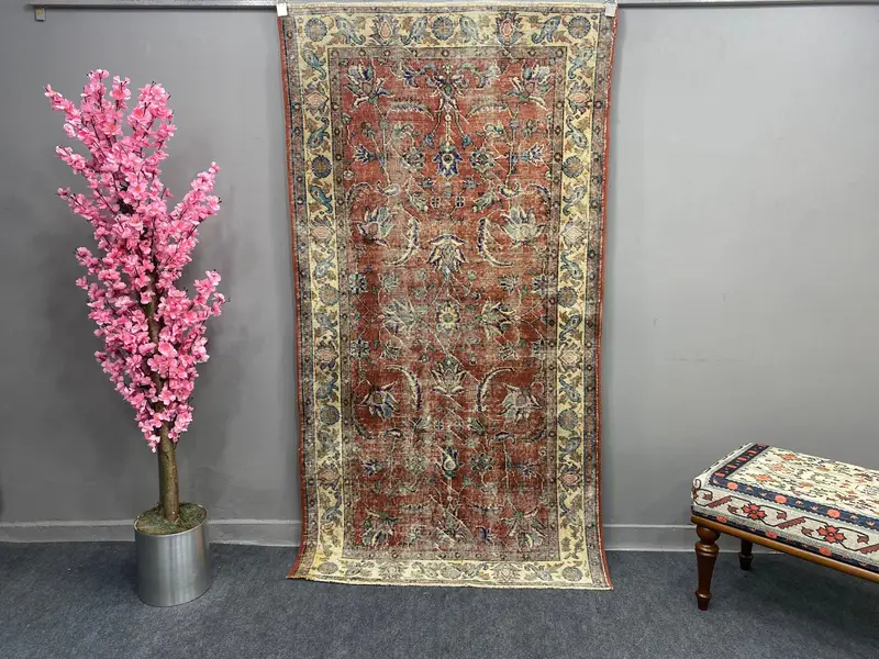 レッドボタニカルラグ、3.7x6.9フィートのエレガントな装飾