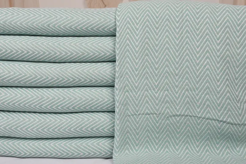 Oversized Beach Towel, 96x80 Cotton Chevron Towel, Turkish Blanket, Girl Trip Party Favor, Personalized Blanket, Throw Blanket Couch, Employee Gifts - 2