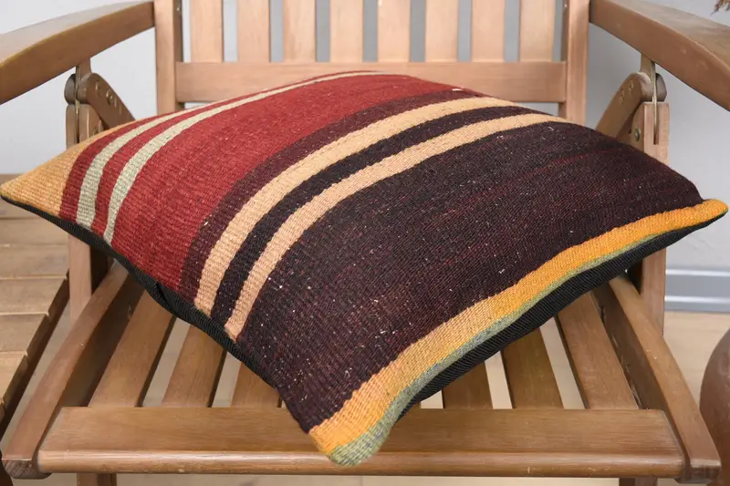 Throw Kilim Pillow, Pillow, Kilim Pillow Cover, 18x18 Red Pillow, Boho Throw Pillow Cover, Pet Pillow Cover, Vintage Kilim Pillow - 4