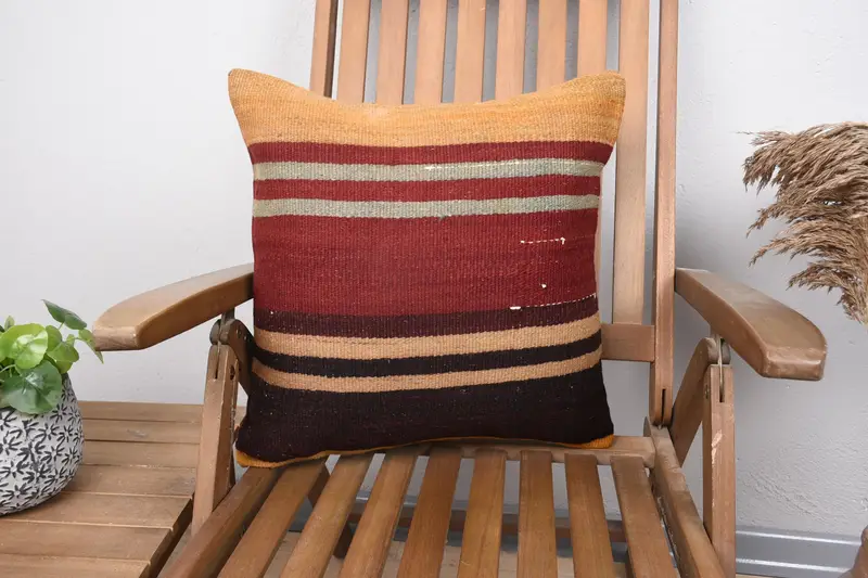 Throw Kilim Pillow, Pillow, Kilim Pillow Cover, 18x18 Red Pillow, Boho Throw Pillow Cover, Pet Pillow Cover, Vintage Kilim Pillow - 1