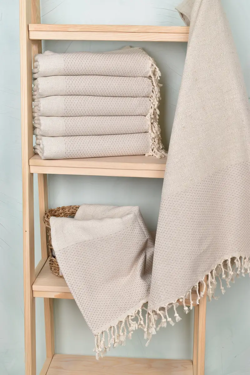 Sand-free towel, Bridesmaid Gift Towel, Valentines Day Gift For Her, Gym Towel, Bathroom Towel, Sand-resistant towel, 70x40 Cotton Polka Dot Towel - 3