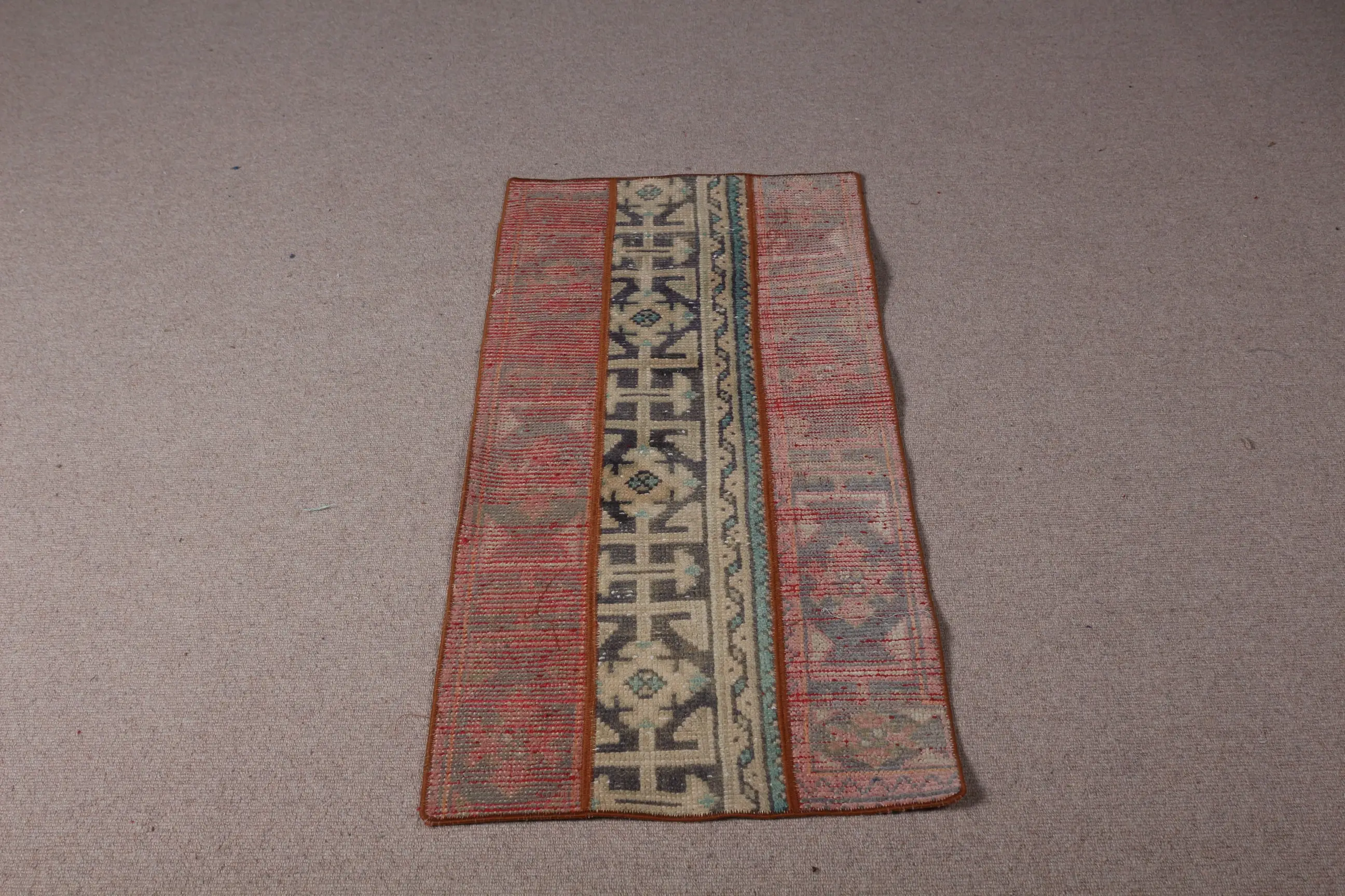 Vintage Rug, Small 1.8x3.9 ft Turkish Rug, Red Floral Wool Rug - 1